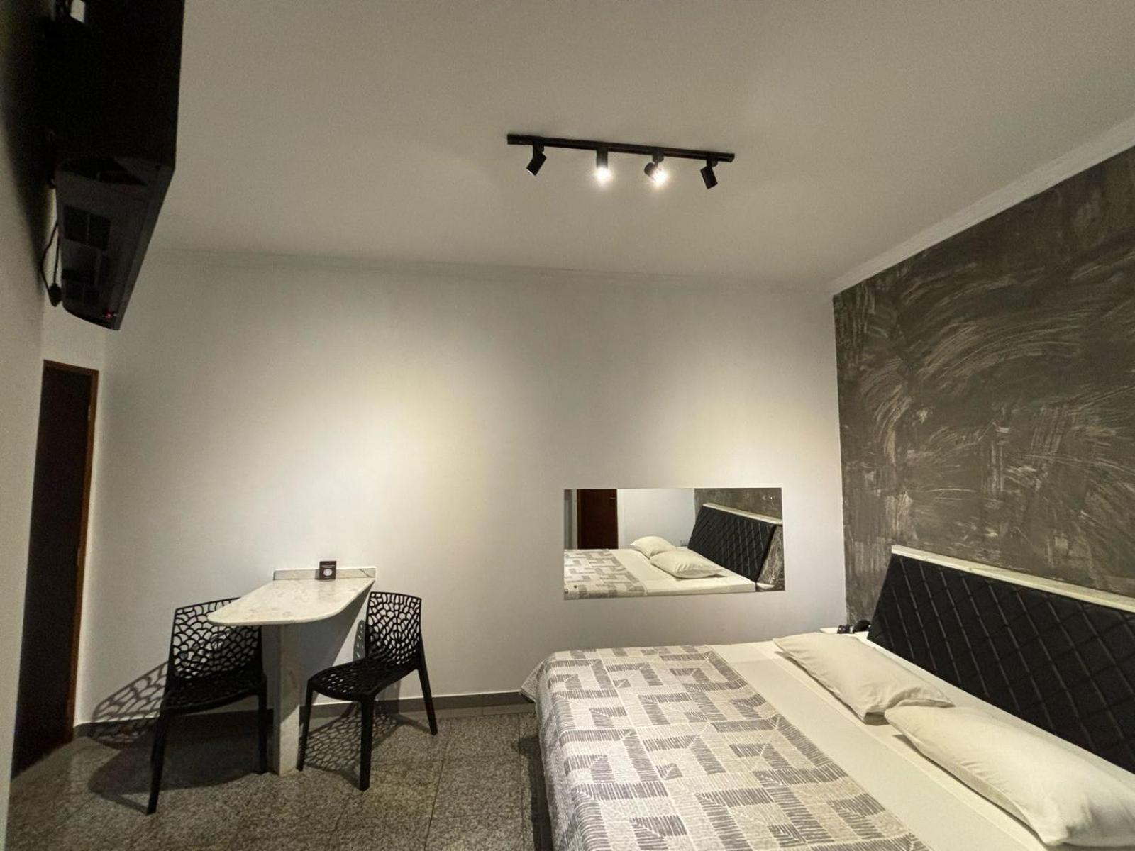 ברוטס Gran Luha Motel, Hotel E Chales מראה חיצוני תמונה