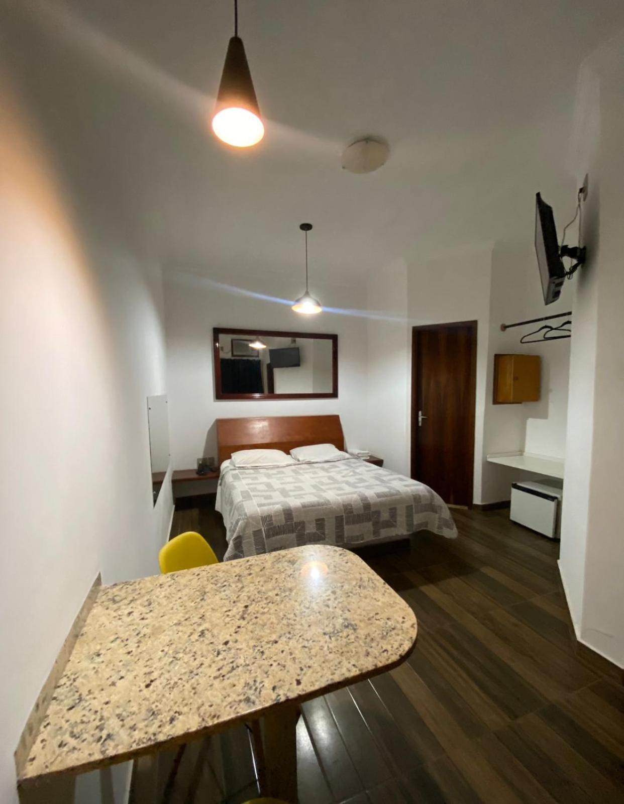ברוטס Gran Luha Motel, Hotel E Chales מראה חיצוני תמונה