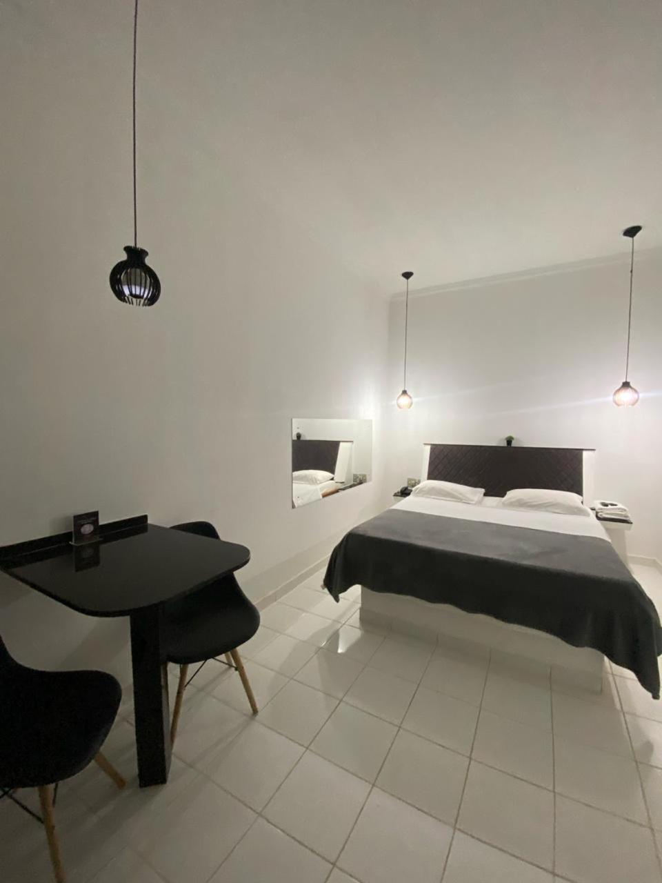 ברוטס Gran Luha Motel, Hotel E Chales מראה חיצוני תמונה